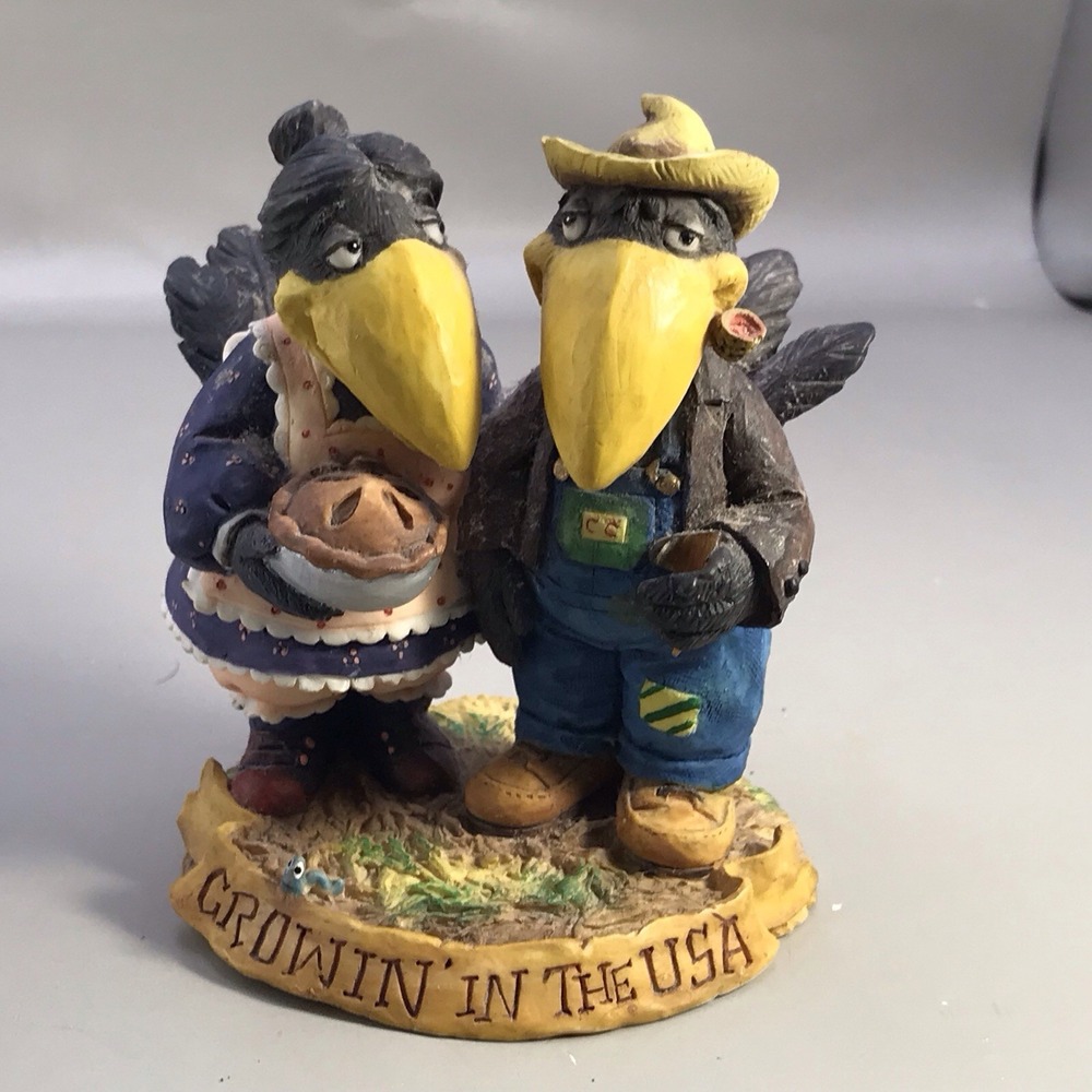 Crow‎ Country Figurine Enesco 1996 - Crowing In The USA